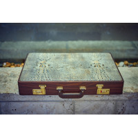 PRIMO "Croco" Luxury Backgammon Board Set "Master" Mod - (22 1/4" Croco Style Genuine Leather Cover)