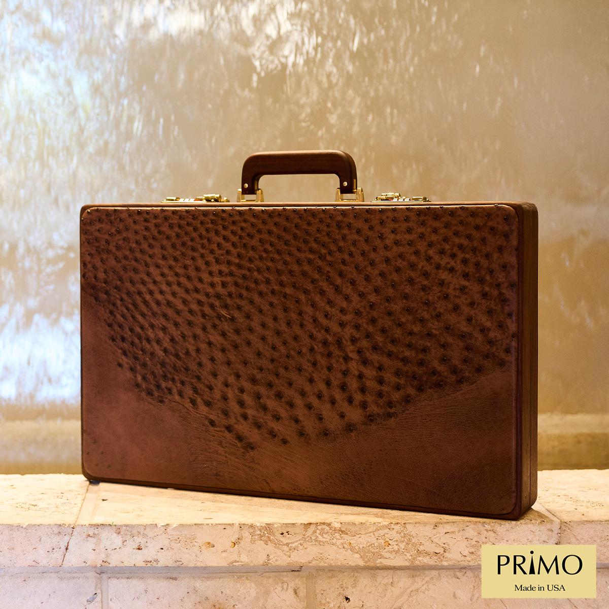 PRIMO "Walnut & Ostrich" Luxury Backgammon Board Set "Master" Mod. - (22 1/4", Walnut Wood, Genuine Ostrich Leather)